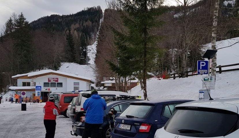 Pot do smučišča v Avstriji z električnim vozilom