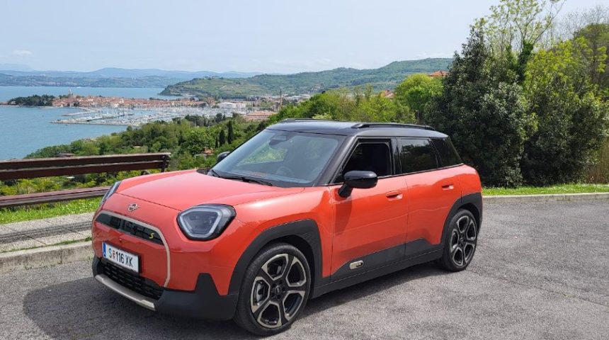 DeMS – MINI Aceman SE, zlata sredina Minija