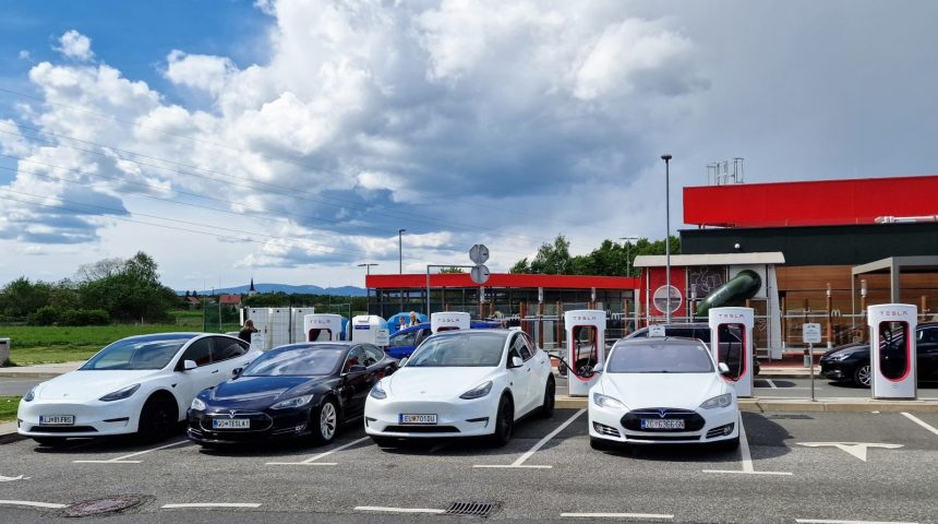 Polnilni park ni zlata jama. Tudi v Sloveniji ne.