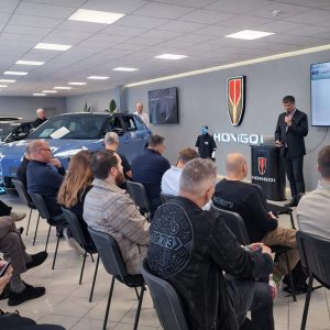 Plan-net Avto predstavil električne modele Hongqi: EH7, EHS7 in EHS5